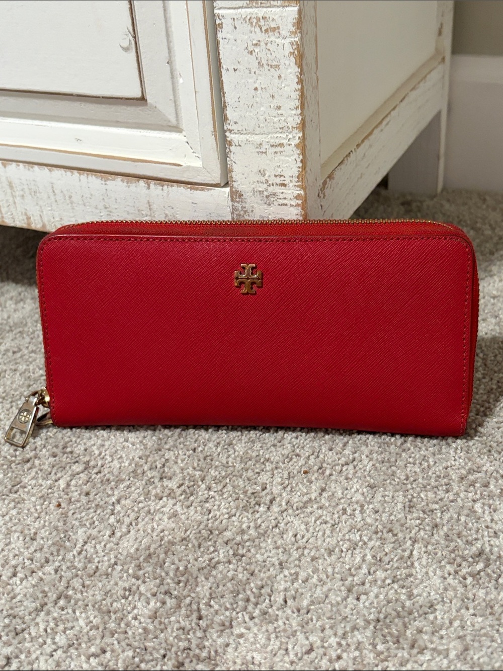 Tory Burch Red Robinson Saffiano Leather Zip Around Continental Wallet